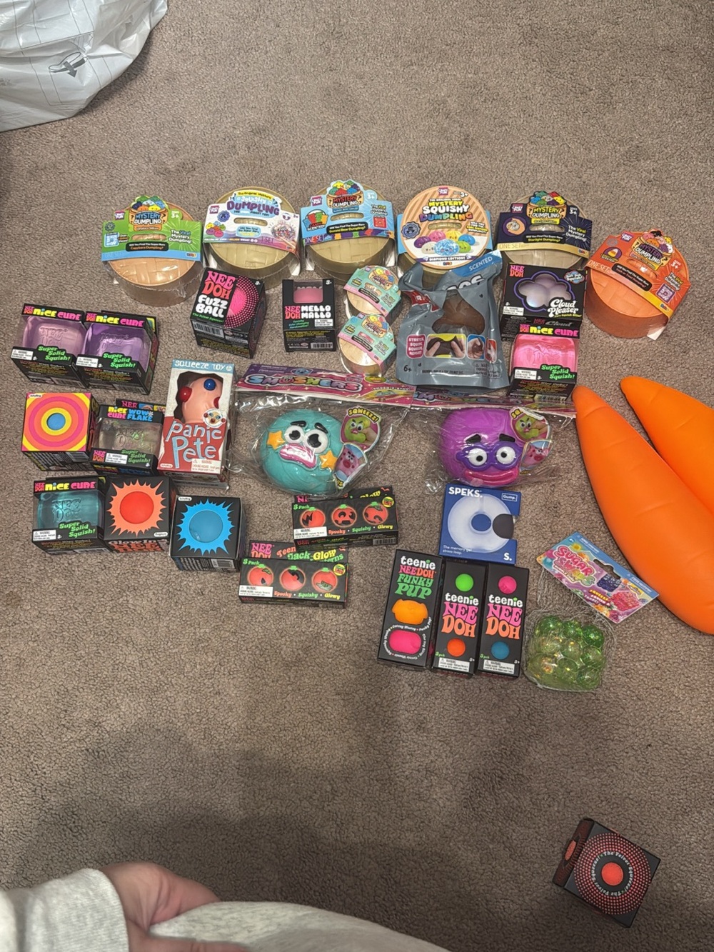 Assorted Kids Stress & Sensory Toys - Mixed Colors